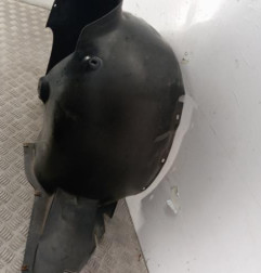 Pare boue avant gauche VOLKSWAGEN POLO 5 Photo n°4