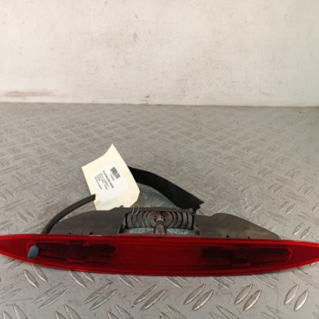 Feu arriere stop central RENAULT MODUS Photo n°1