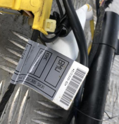 Attache ceinture avant droit BMW X1 E84