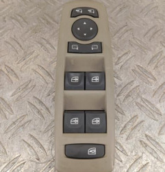 Interrupteur de leve vitre avant gauche RENAULT MEGANE 3 Photo n°1