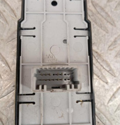 Interrupteur de leve vitre avant gauche RENAULT MEGANE 3 Photo n°3