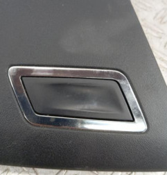 Vide poche avant gauche CITROEN C4 PICASSO 1 Photo n°3