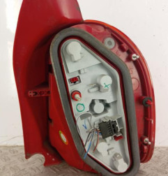 Feu arriere principal gauche (feux) RENAULT GRAND MODUS Photo n°3