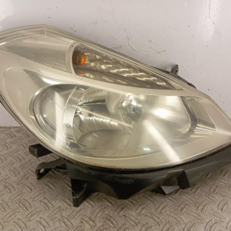 Optique avant principal droit (feux)(phare) RENAULT CLIO 3