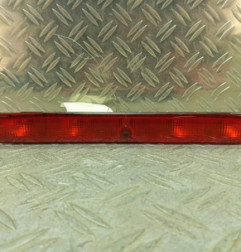 Feu arriere stop central PEUGEOT 206 Photo n°1