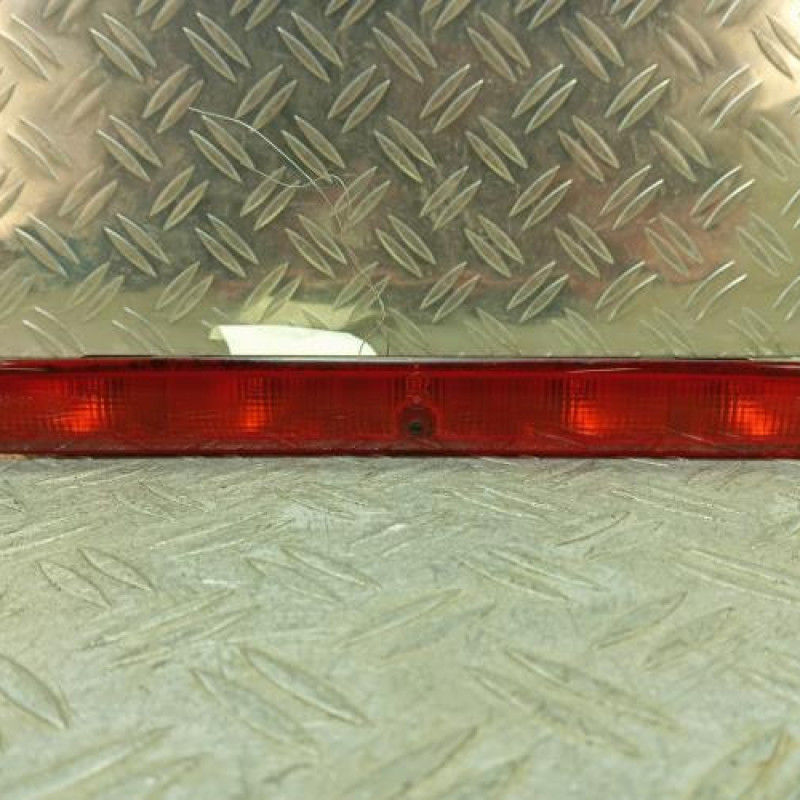 Feu arriere stop central PEUGEOT 206