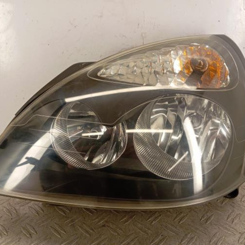 Optique avant principal gauche (feux)(phare) RENAULT CLIO 2