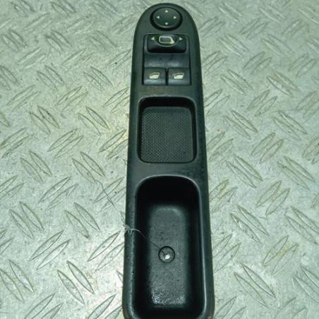 Interrupteur de leve vitre avant gauche PEUGEOT 307 Photo n°1