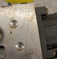 Bloc ABS (freins anti-blocage) RENAULT CLIO 2 Photo n°6