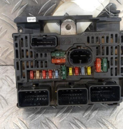 Boitier servitude moteur (BSM) PEUGEOT 407 Photo n°1