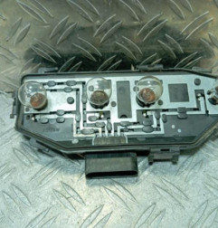 Platine feu arriere gauche VOLKSWAGEN TRANSPORTER 5 Photo n°1