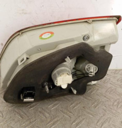 Feu arriere secondaire gauche (feux) PEUGEOT 308 2 SW Photo n°4