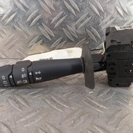 Commodo phare DACIA SANDERO 1