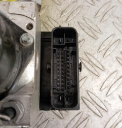 Bloc ABS (freins anti-blocage) SEAT IBIZA 4 Photo n°3