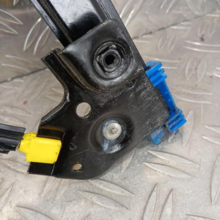 Leve vitre electrique avant gauche RENAULT LAGUNA 2 Photo n°1