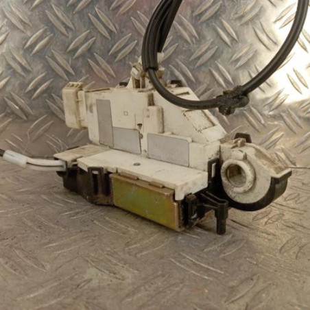 Serrure avant gauche PEUGEOT 407