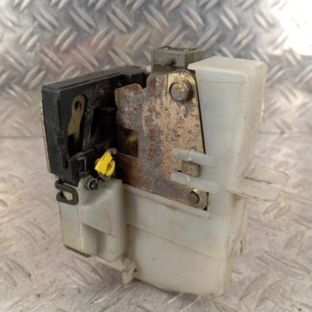 Serrure arriere gauche RENAULT CLIO 2