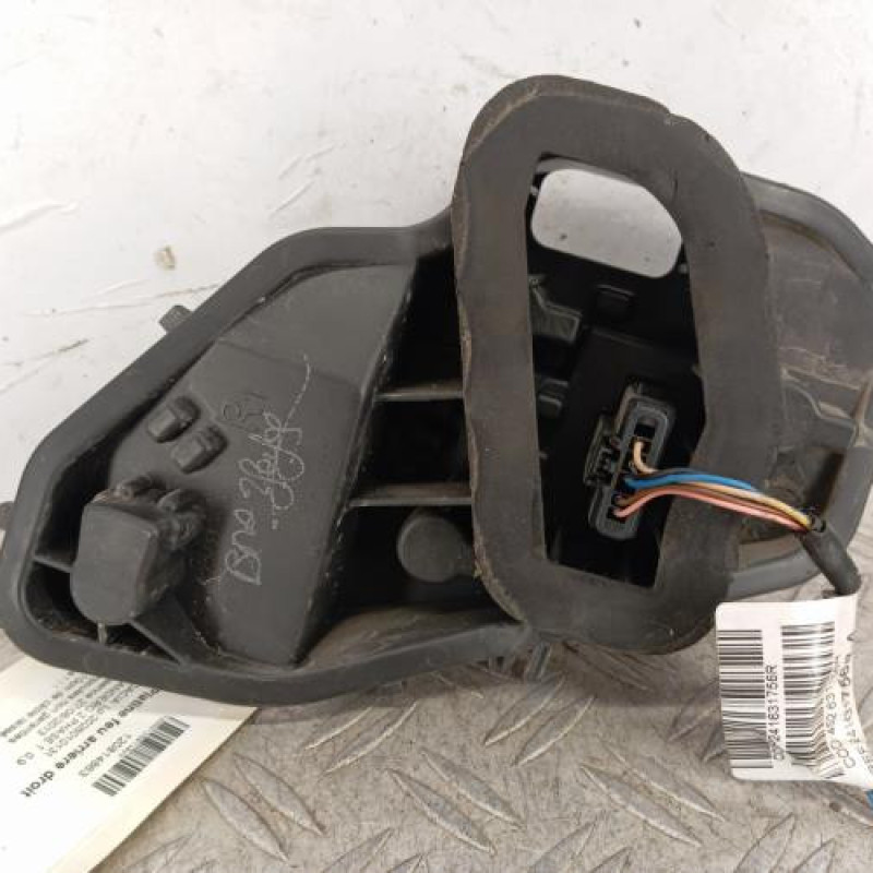 Platine feu arriere droit DACIA SANDERO 2