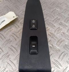 Interrupteur de leve vitre avant droit KIA SPORTAGE 3 Photo n°1