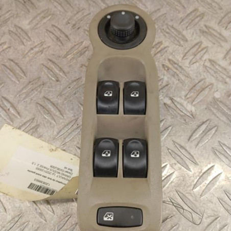 Interrupteur de leve vitre avant gauche RENAULT GRAND MODUS Photo n°1