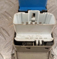 Interrupteur de leve vitre avant gauche RENAULT GRAND MODUS Photo n°3