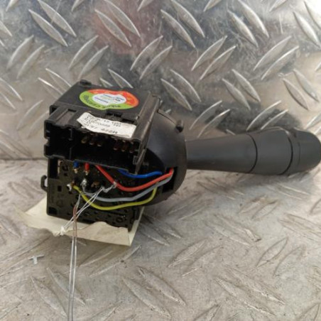 Commodo phare DACIA SANDERO 2