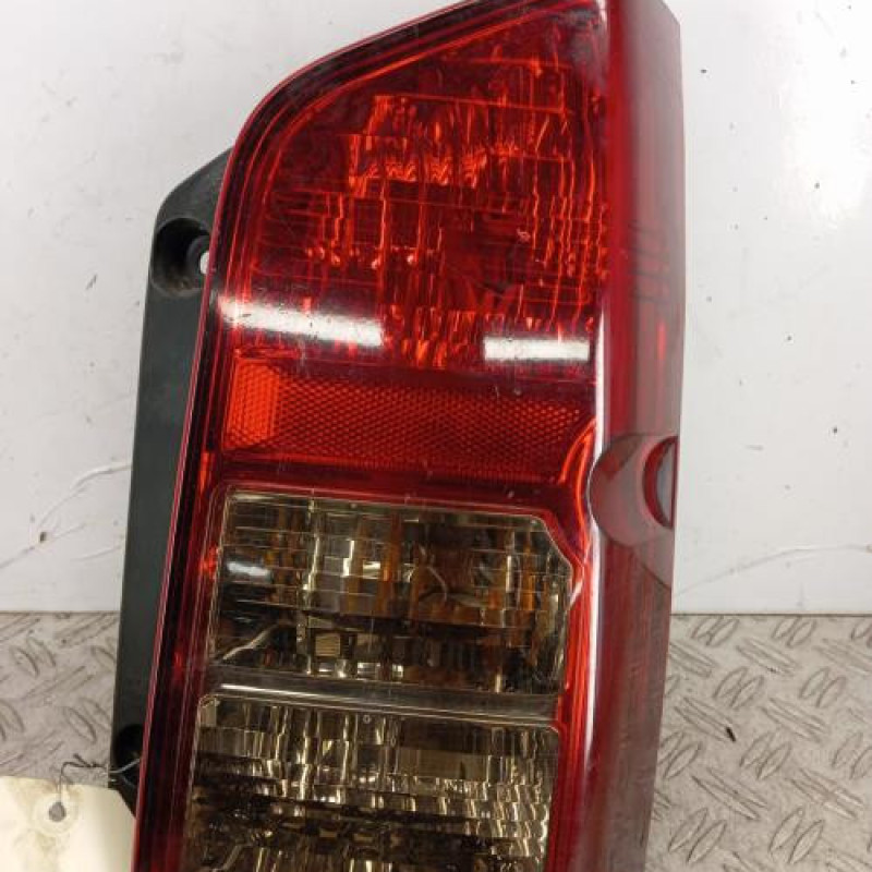 Feu arriere principal droit (feux) NISSAN PATHFINDER 2