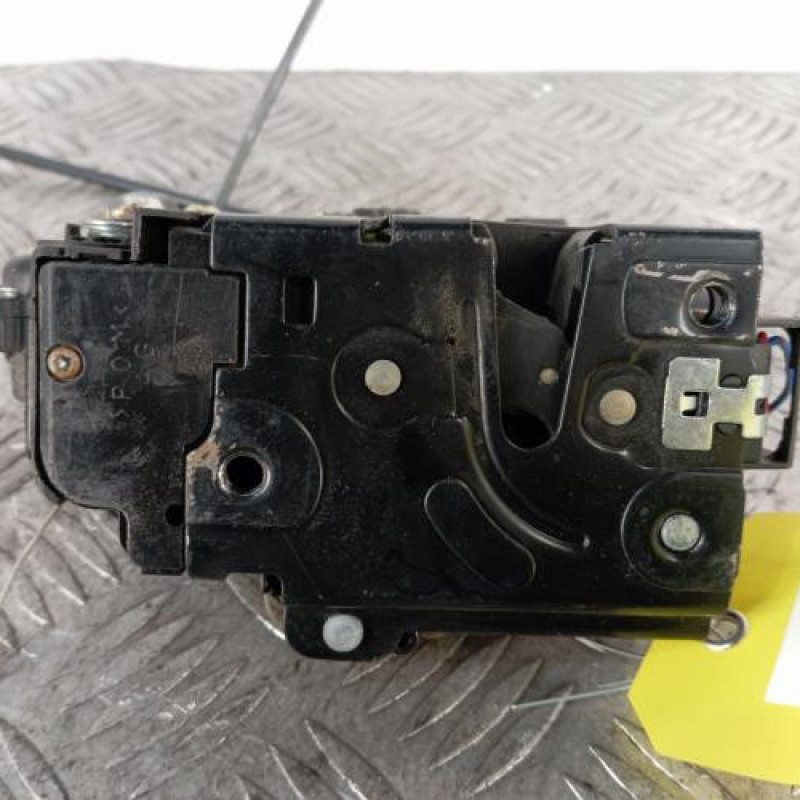 Serrure avant gauche SEAT LEON 1