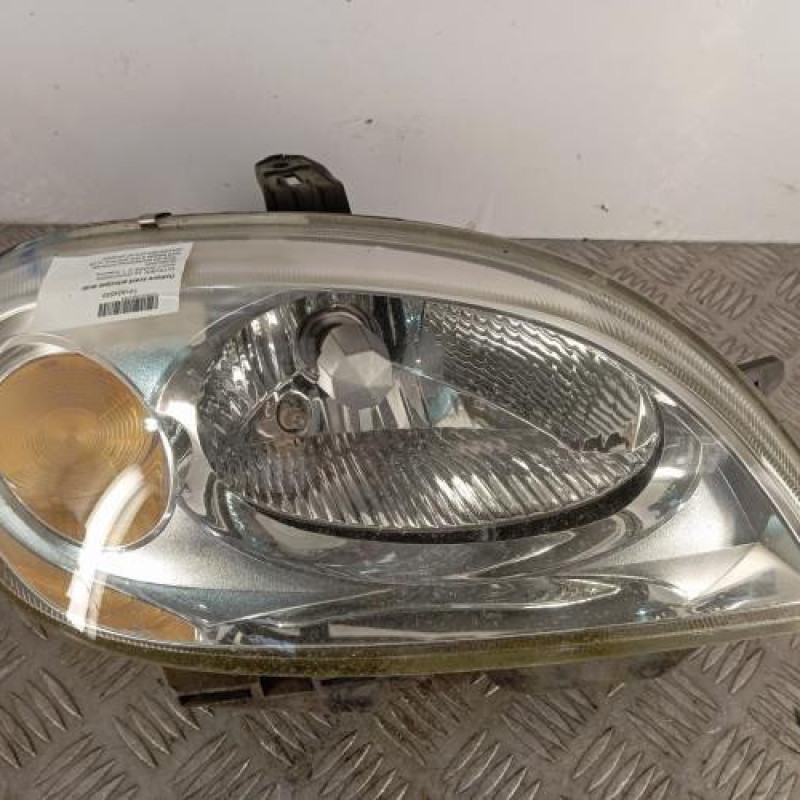 Optique avant principal droit (feux)(phare) CITROEN SAXO