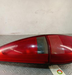 Feu arriere principal gauche (feux) RENAULT LAGUNA 1 Photo n°1