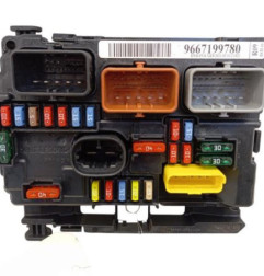 Boitier servitude moteur (BSM) PEUGEOT 207 Photo n°1