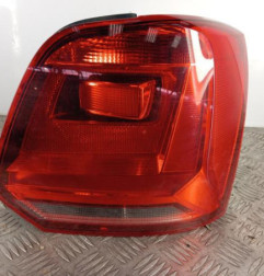 Feu arriere principal droit (feux) VOLKSWAGEN POLO 5 Photo n°1
