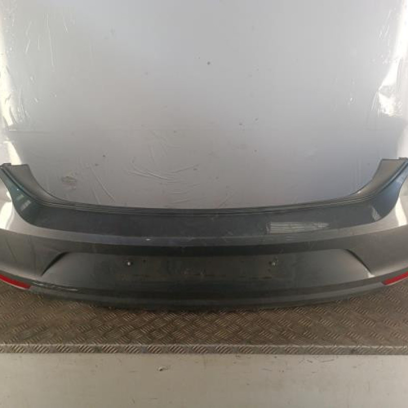 Pare choc arriere VOLKSWAGEN POLO 5