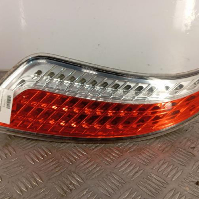 Feu arriere principal gauche (feux) LANCIA DELTA 3