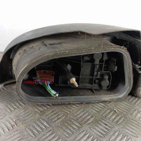 Feu arriere principal gauche (feux) CITROEN SAXO