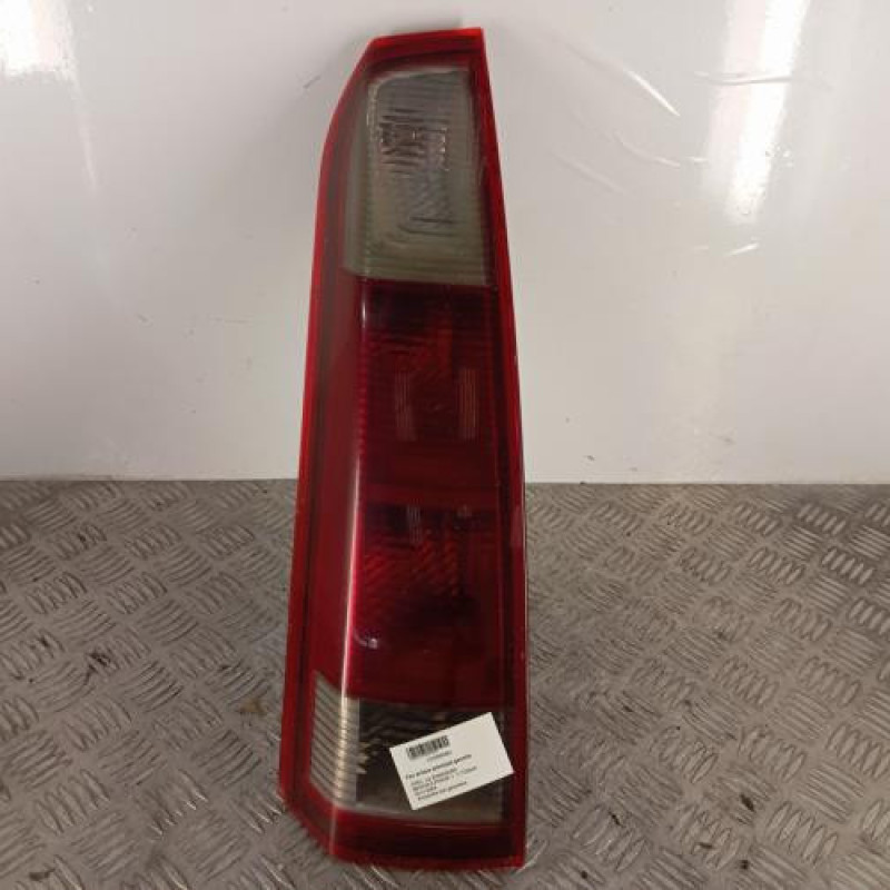 Feu arriere principal gauche (feux) OPEL MERIVA A Feu arriere principal gauche (feux) OPEL MERIVA A