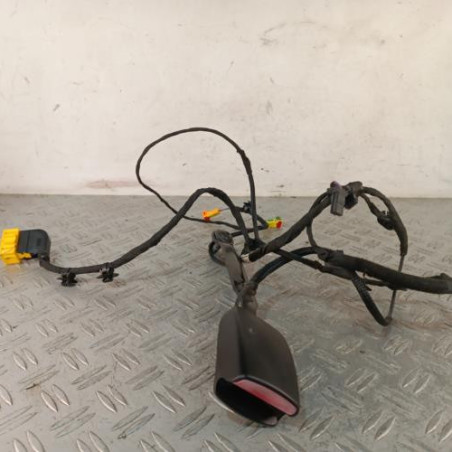 Attache ceinture avant droit RENAULT GRAND SCENIC 3