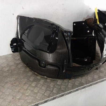 Pare boue avant droit NISSAN QASHQAI 1