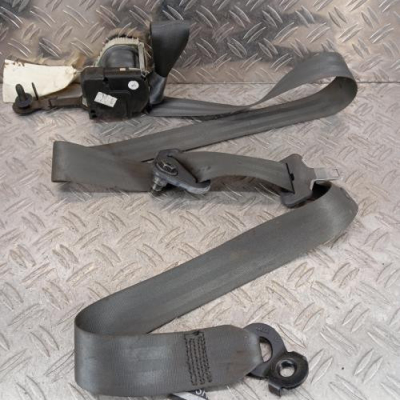Ceinture avant droit RENAULT CLIO 2 CAMPUS