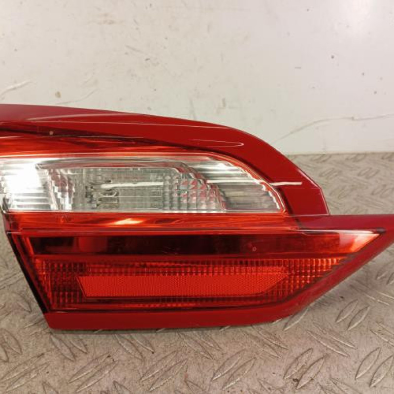 Feu arriere secondaire gauche (feux) FORD FIESTA 7