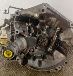Boite de vitesses PEUGEOT 206 Photo n°1