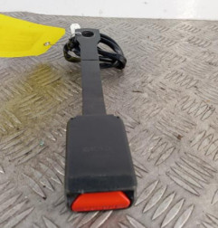 Attache ceinture avant droit NISSAN PULSAR