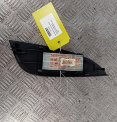 Interrupteur de leve vitre avant droit NISSAN PULSAR