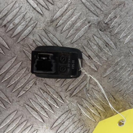 Interrupteur de leve vitre avant droit PEUGEOT 407