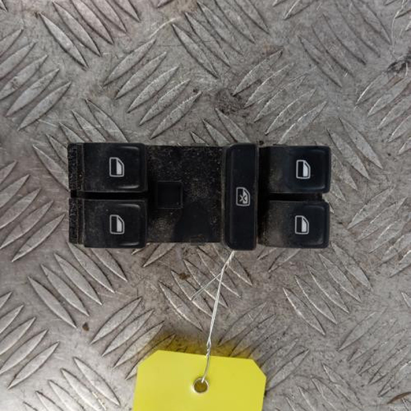 Interrupteur de leve vitre avant gauche VOLKSWAGEN POLO 5