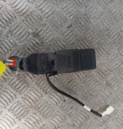 Attache ceinture arriere centrale NISSAN PULSAR Photo n°1