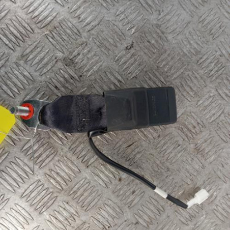 Attache ceinture arriere centrale NISSAN PULSAR Photo n°1