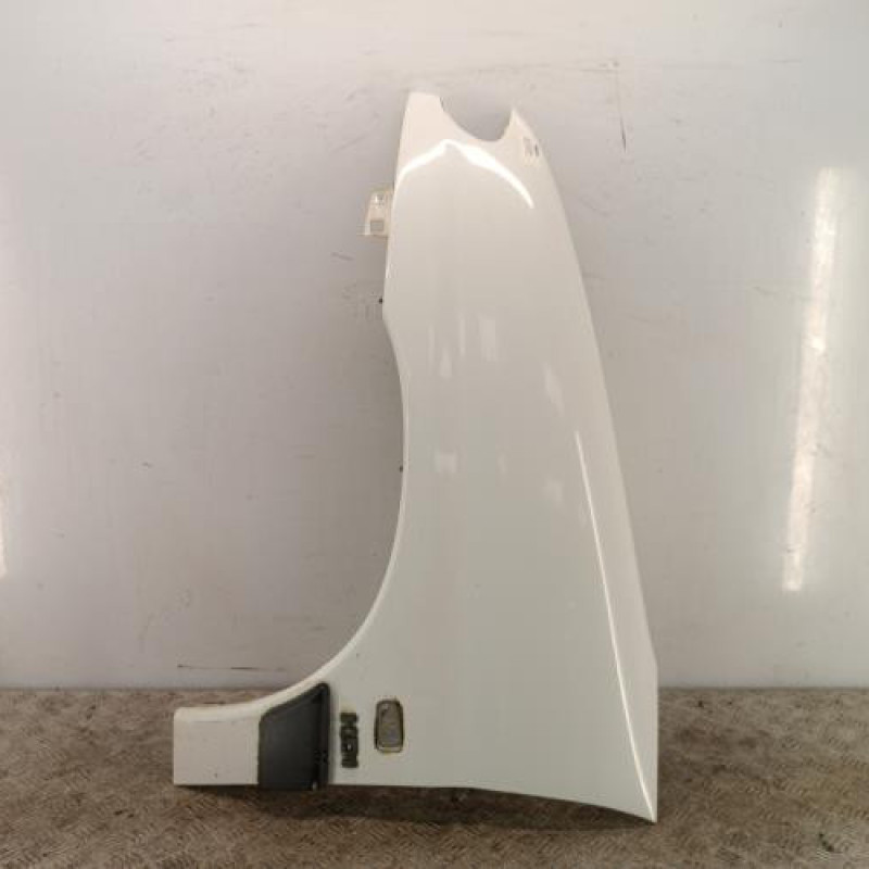 Aile avant gauche PEUGEOT PARTNER 1 Aile avant gauche PEUGEOT PARTNER 1