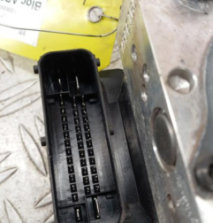 Bloc ABS (freins anti-blocage) KIA SPORTAGE 3 Photo n°6