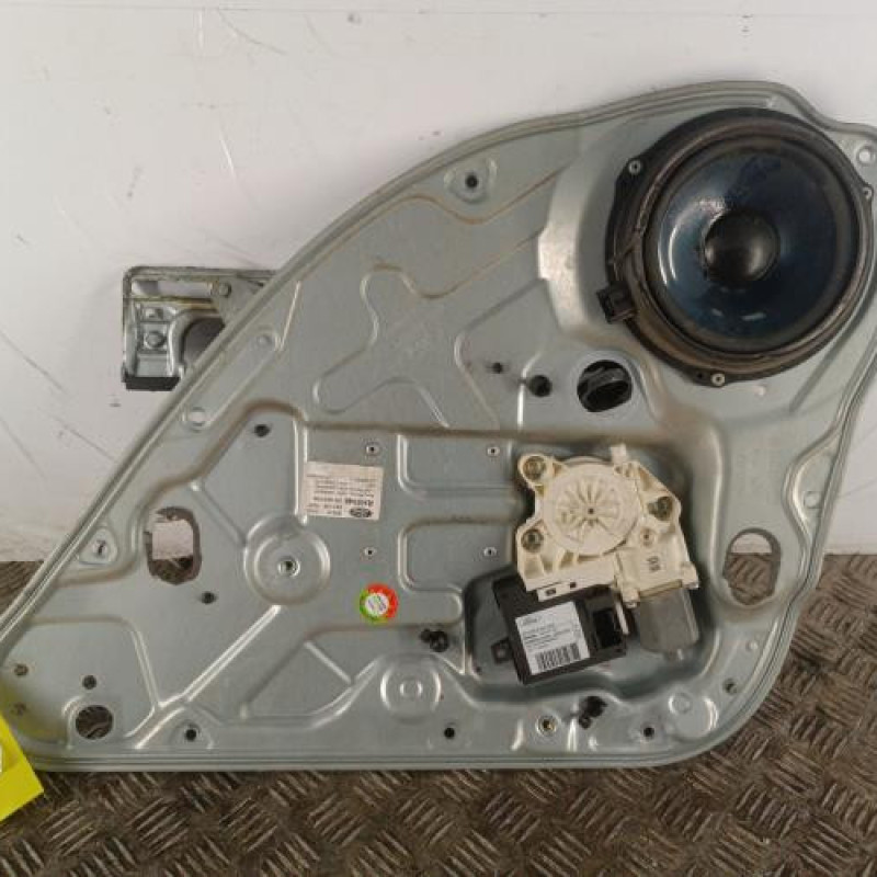 Leve vitre electrique arriere droit FORD FOCUS 2